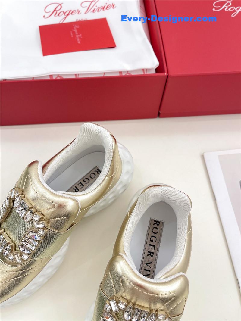 roger u1u1er classic d1am0nd buckle sneakers in fabric