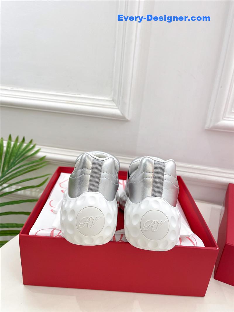 roger u1u1er classic d1am0nd buckle sneakers in fabric