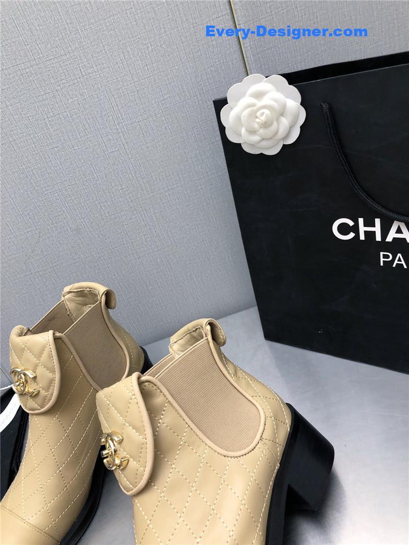 CC explosive boots