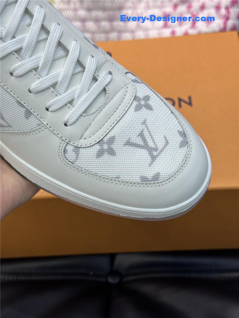 l0vis Vvtt0n lv men’s high top casual sneakers