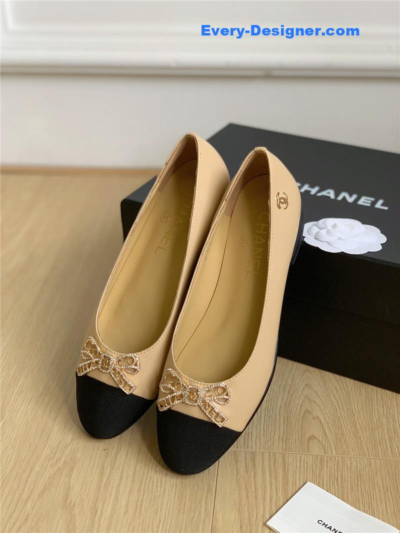 cc double c butterfly D1am0nd buckle shoes