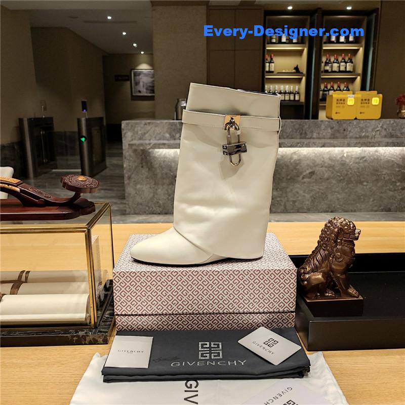Givenchy cropped leg boots