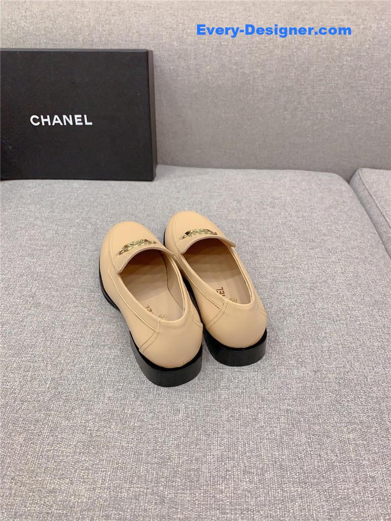 CC new flat loafers