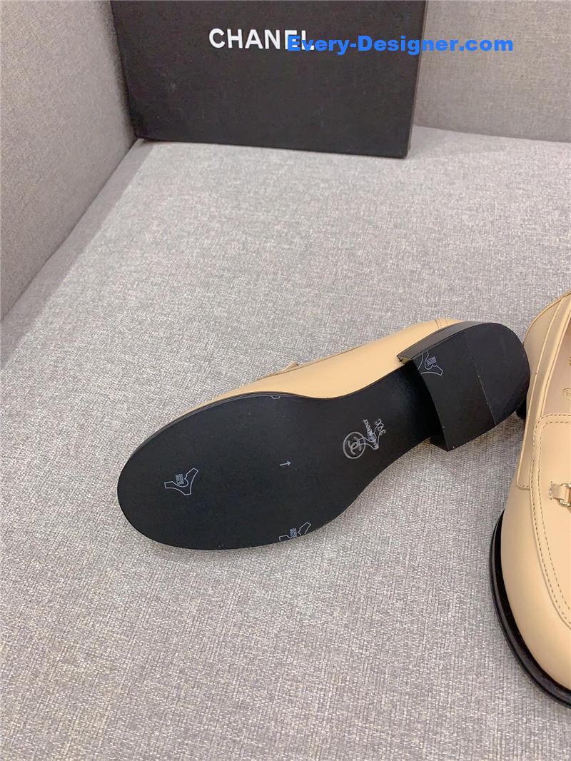 CC new flat loafers