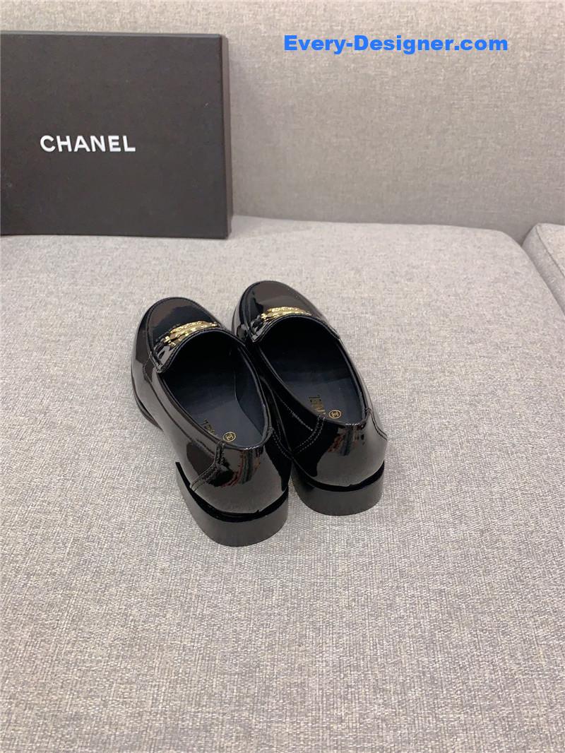 CC new flat loafers