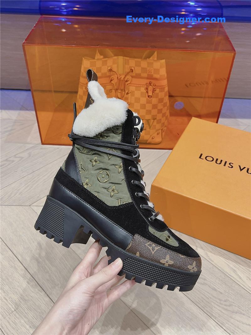 l0vis Vvtt0n lv classic high heel martin boots