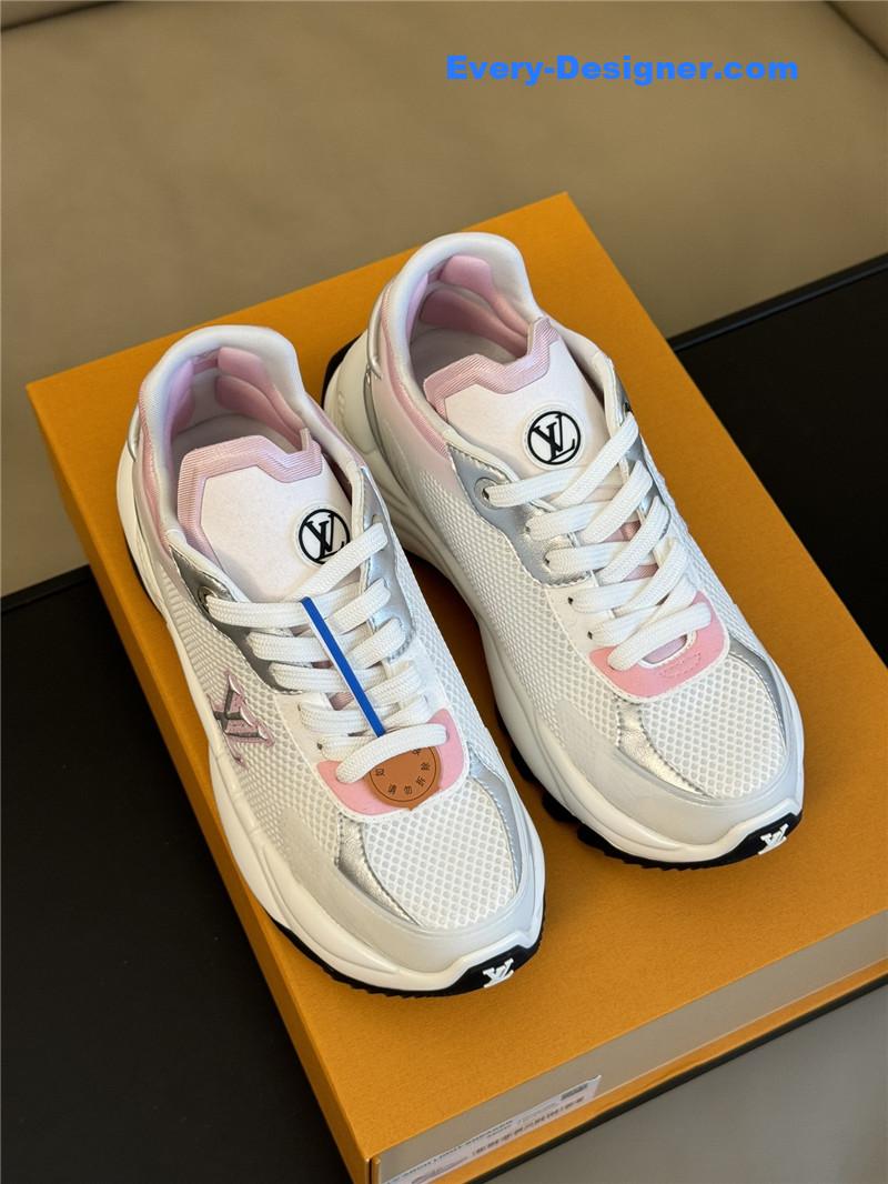 l0vis Vvtt0n lv classic running shoes