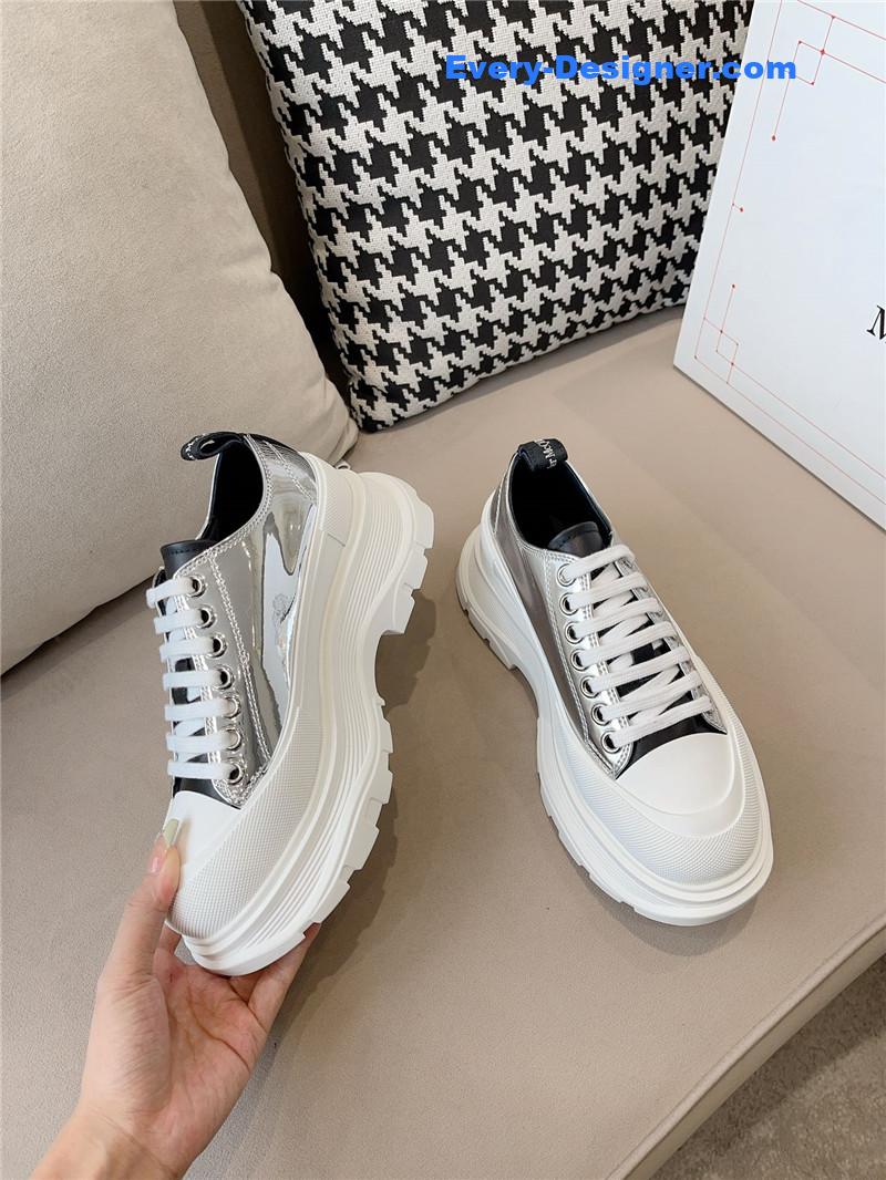 a1exa*der Mcqv*en new canvas series thick-soled dad shoes
