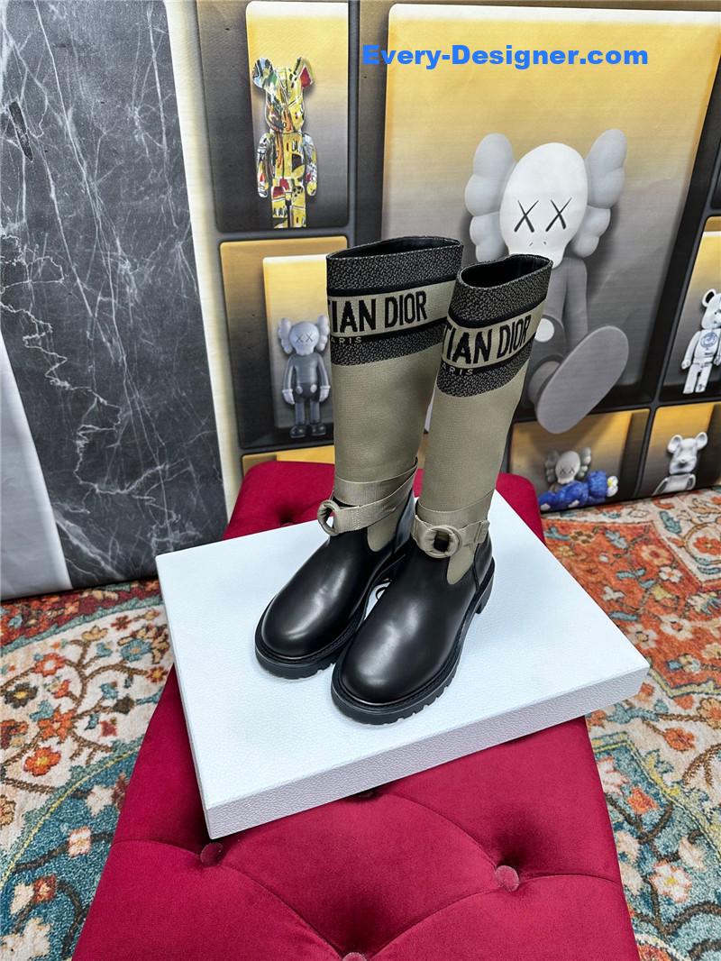 D10r classic knight boots