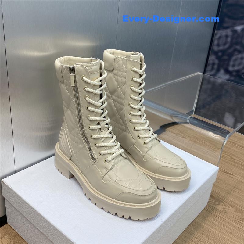D10r low heel round toe lace up knight boots