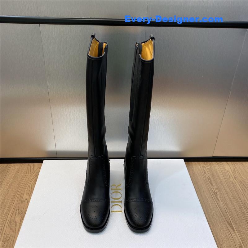 D10r thick heel round toe slip-on belt buckle knight boots