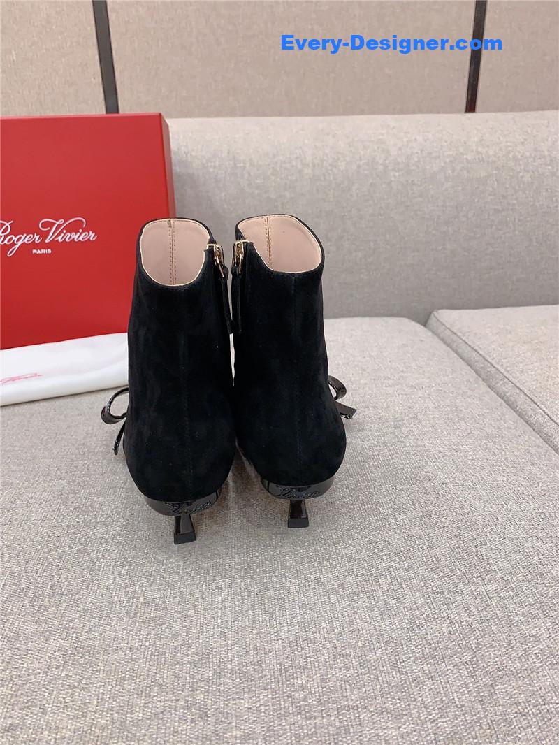 roger u1u1er virgule bow suede ankle boots