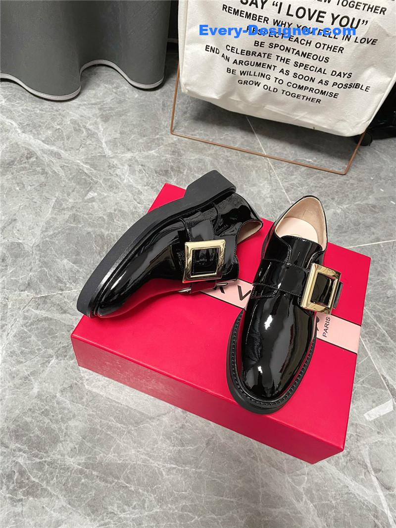 roger u1u1er new loafers