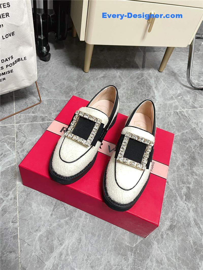 roger u1u1er new loafers
