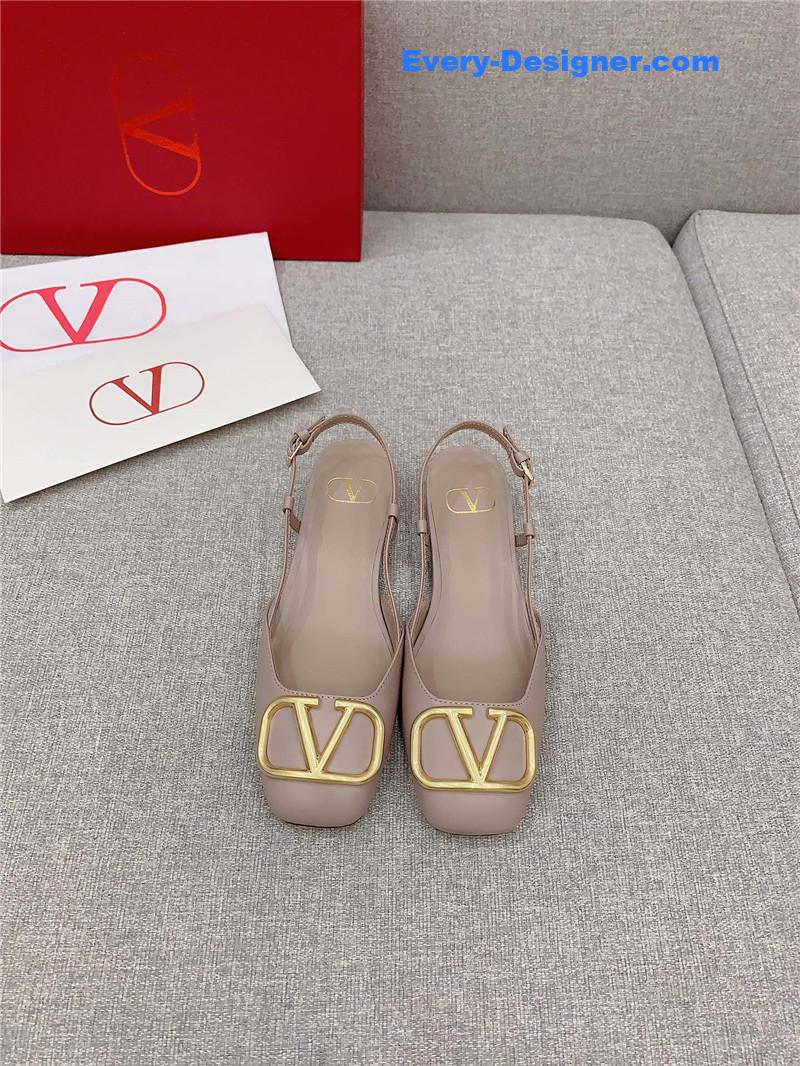 Va1e*ntin0 vlogo beige leather slingback flat
