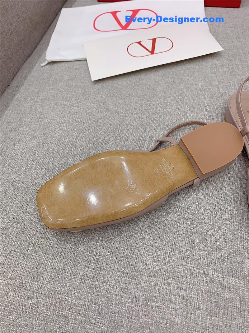 Va1e*ntin0 vlogo beige leather slingback flat