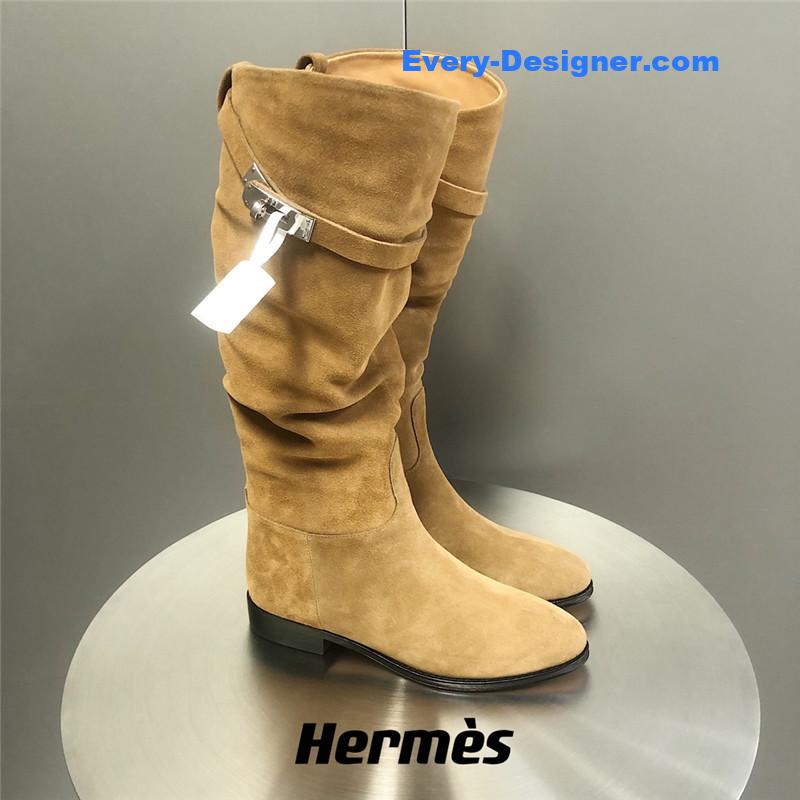H**me5 beige suede knee-length boots