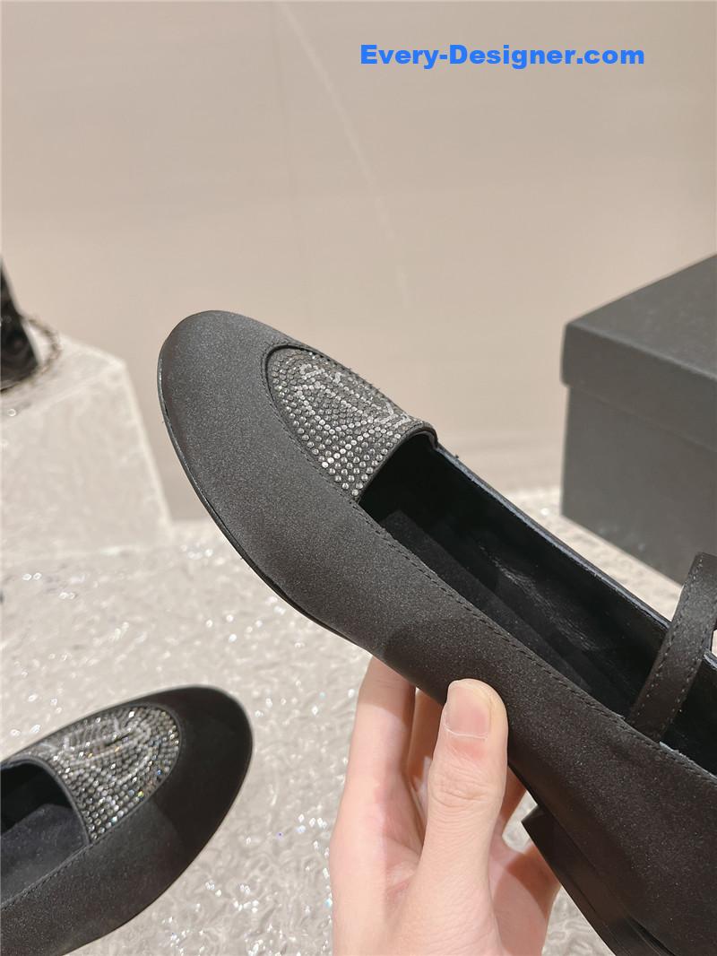 Ch**el new shoes