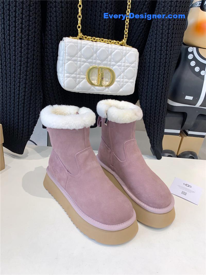 UGG Dipper Shearling Platform Boots Light Purple