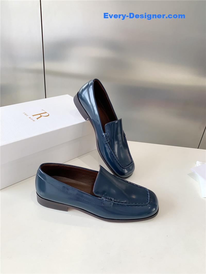 The R0w slip-on loafers
