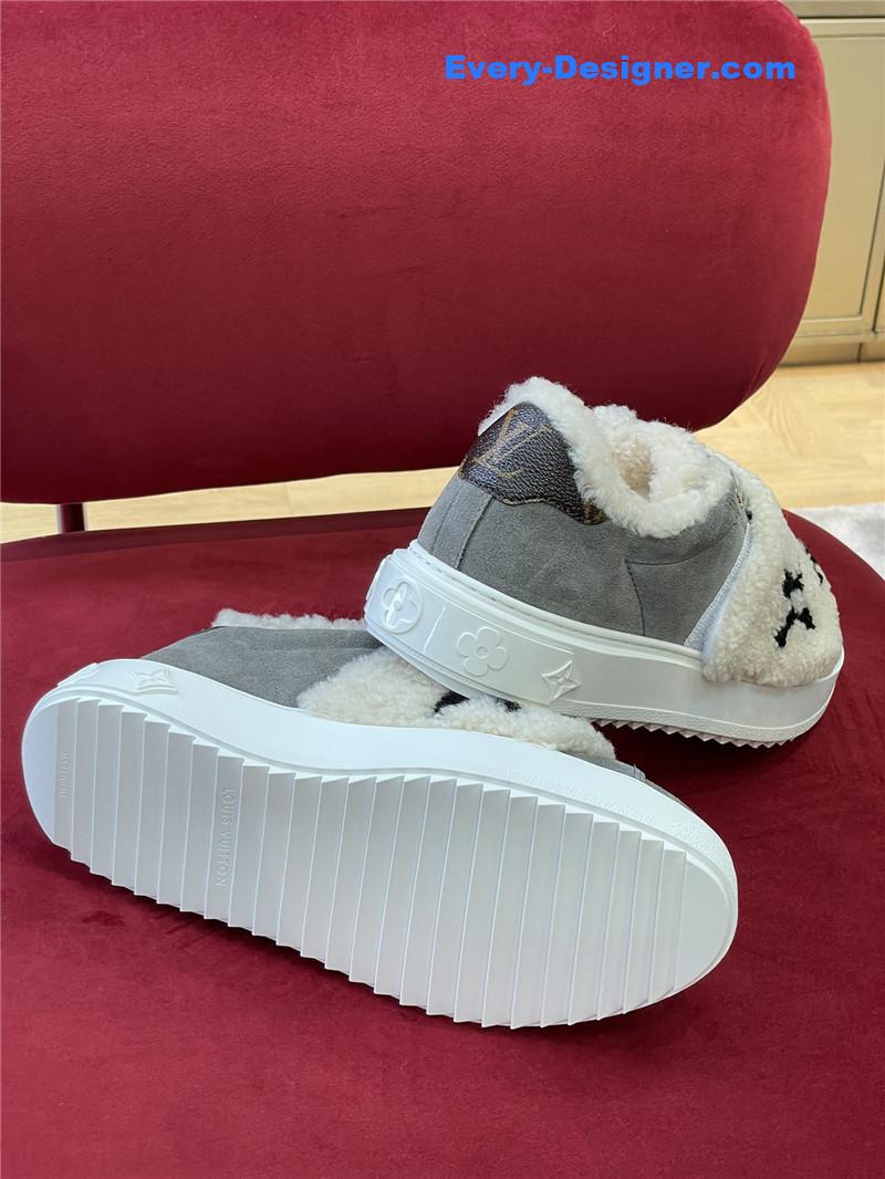 l0vis Vvtt0n lv autumn and winter thick-soled sneakers