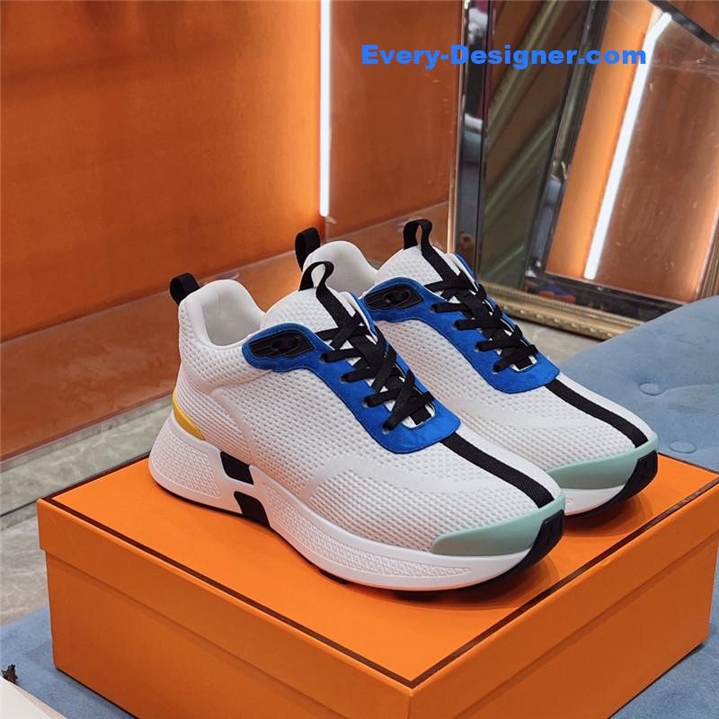 H**me5 new sneakers