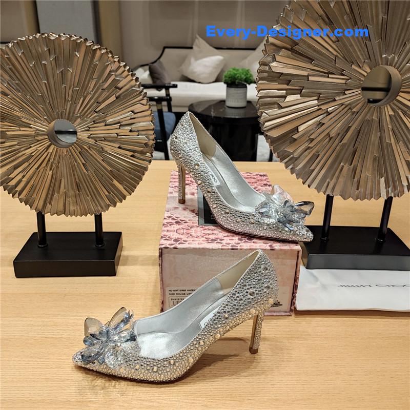 J1m*y Ch00 ari crystal covered pointy toe pumps