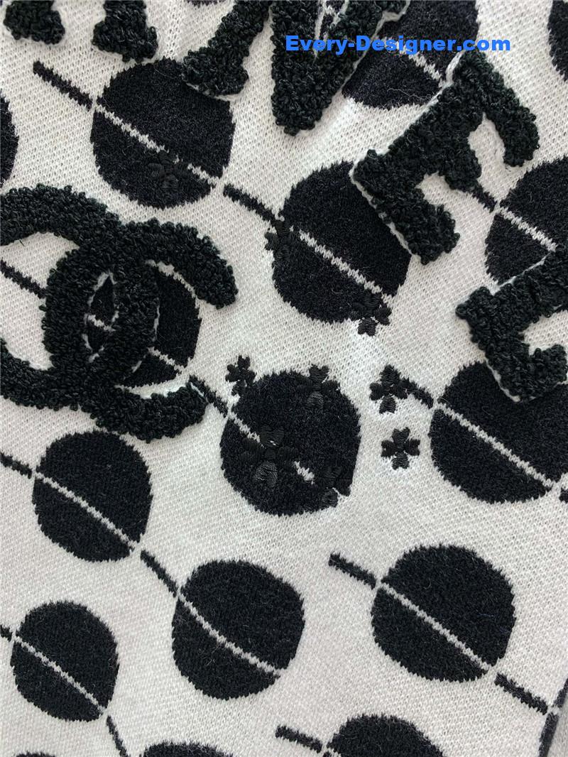 Ch**el crew neck sweater replica clothing sites