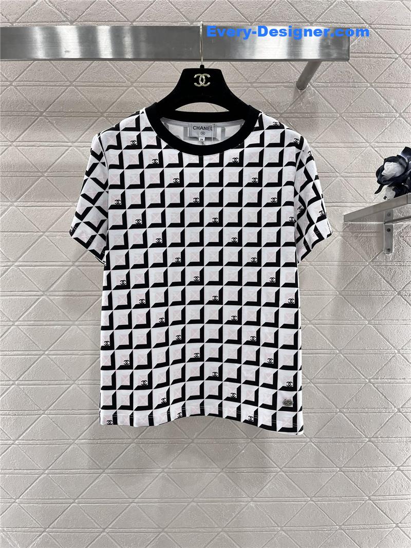 Ch**el check round neck t-shirt replica d&g clothing