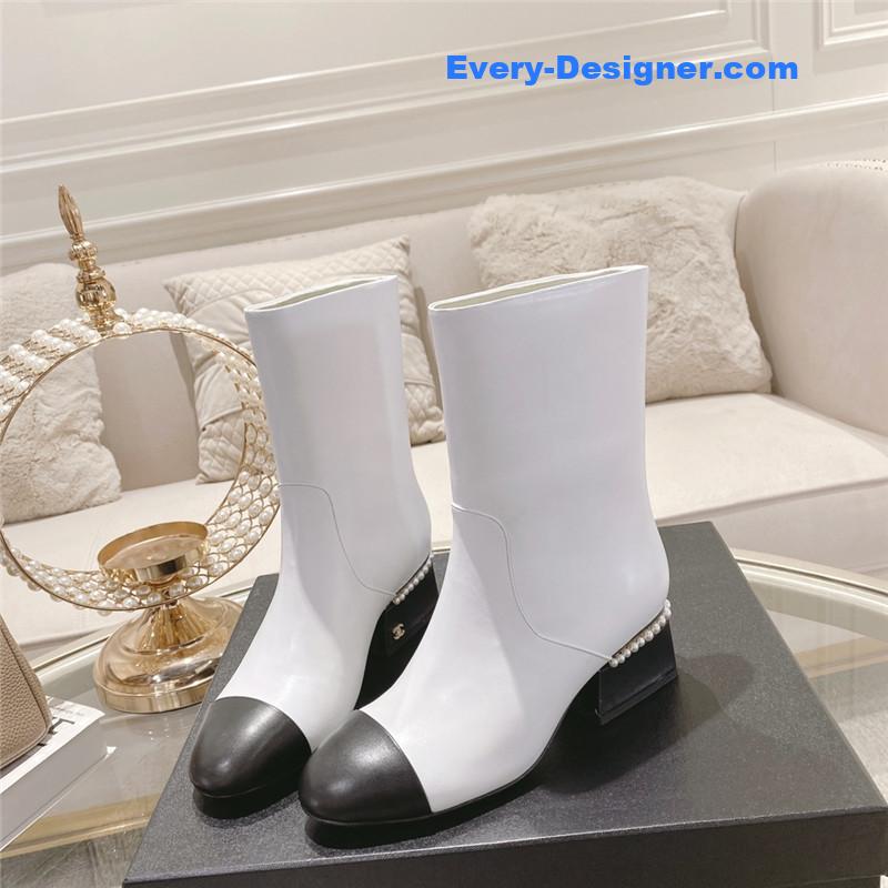 Ch**el white calfskin ankle boots