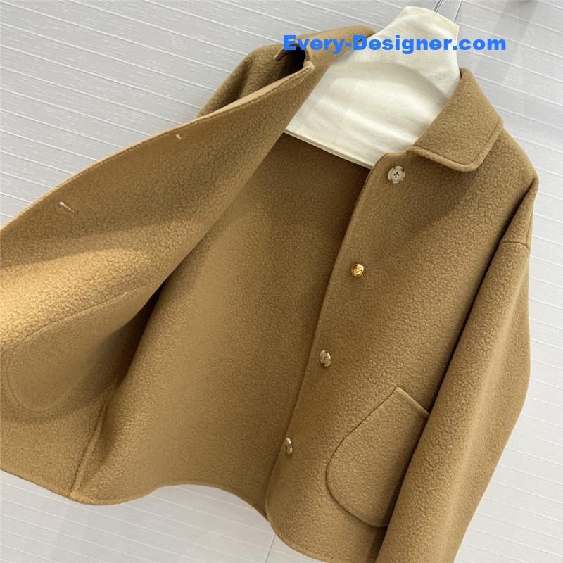 L0ew* short coat