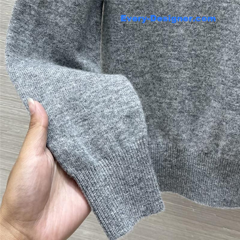 Y51 cashmere top