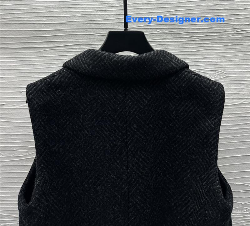 Ch**el waistcoat