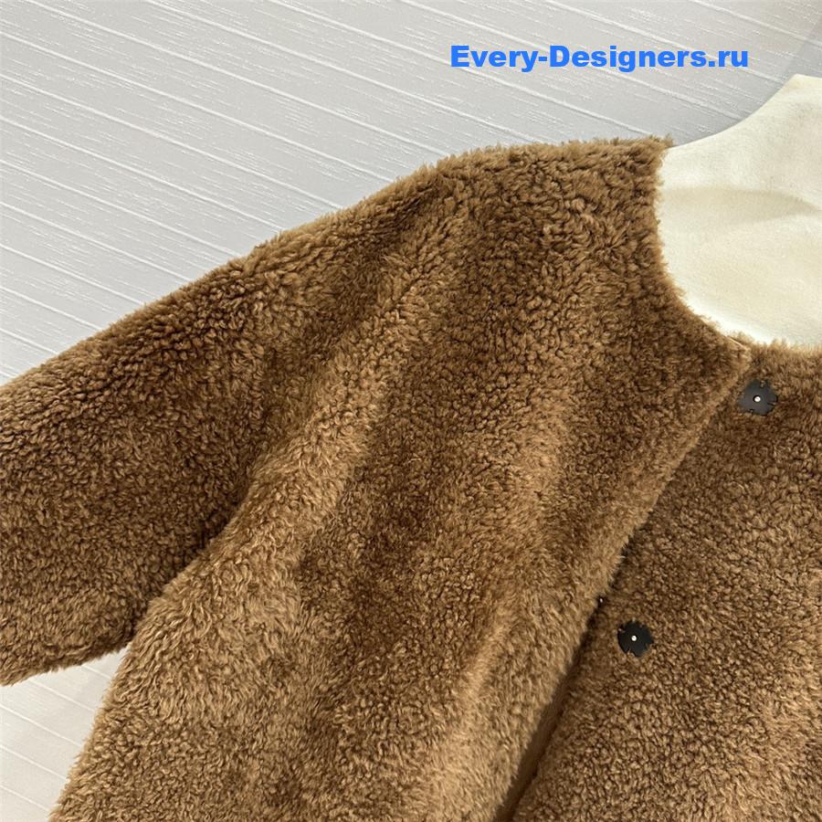 Vanitoo shearling coat