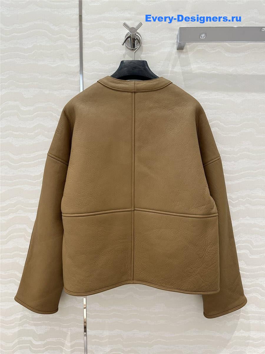 L0ew* fur coat