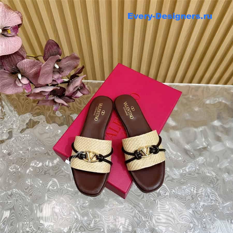 Va1e*ntin0 vlogo brown woven raffia slides