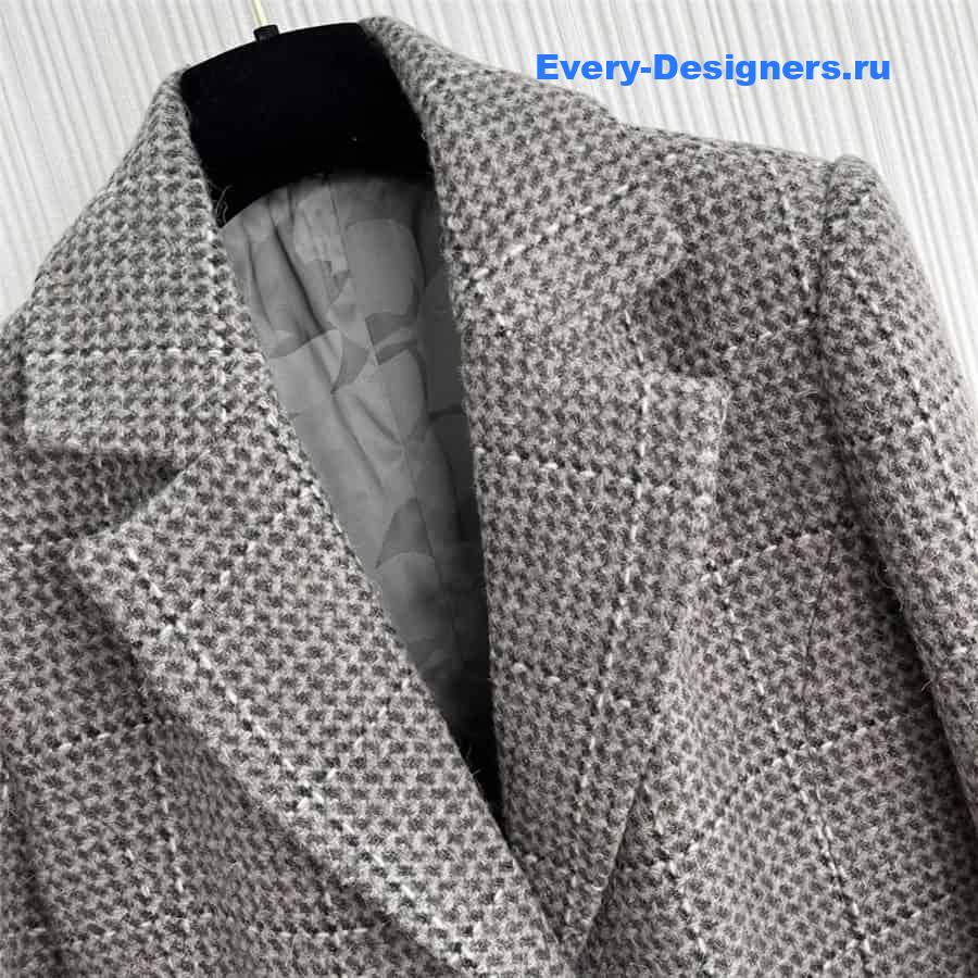 CC lapel blazer