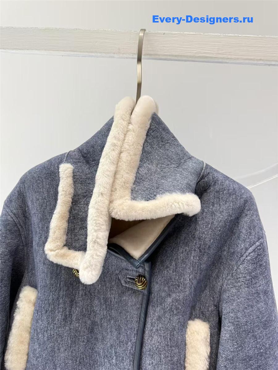 L0ew* fur coat