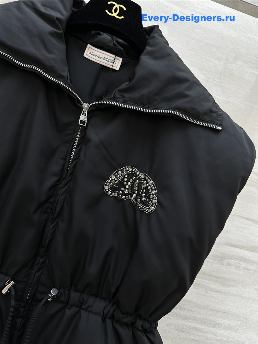 a1exa*der Mcqv*en rhinestone down vest