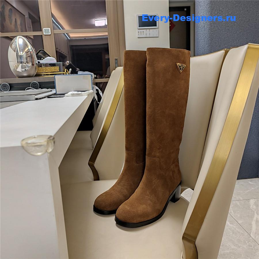 Pra*a women’s suede brown boots