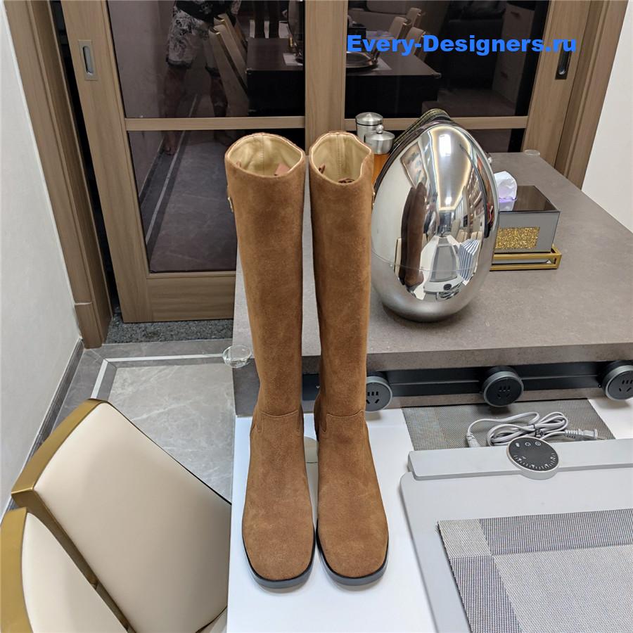 Pra*a women’s suede brown boots