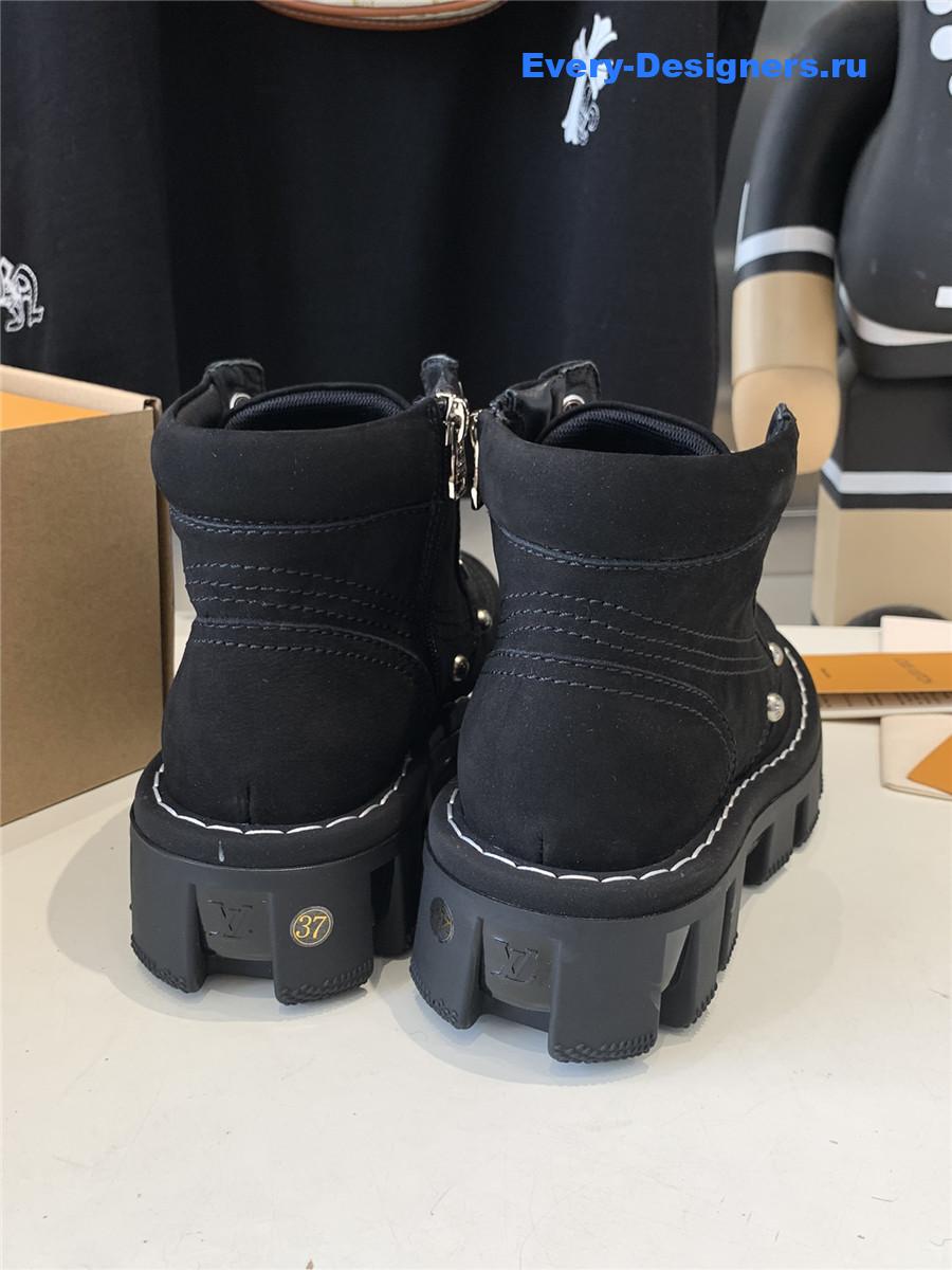 l0vis Vvtt0n lv platform ankle boots