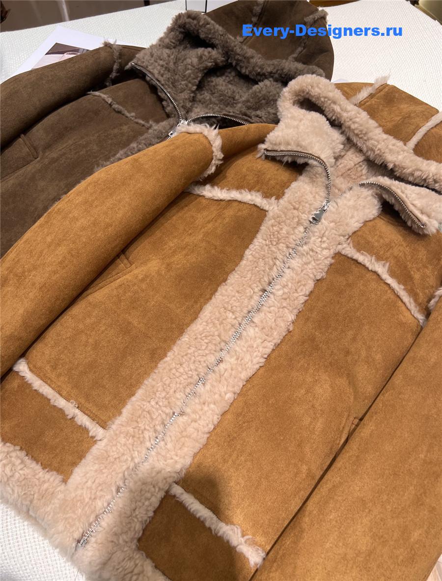 L0ew* lambswool hooded coat