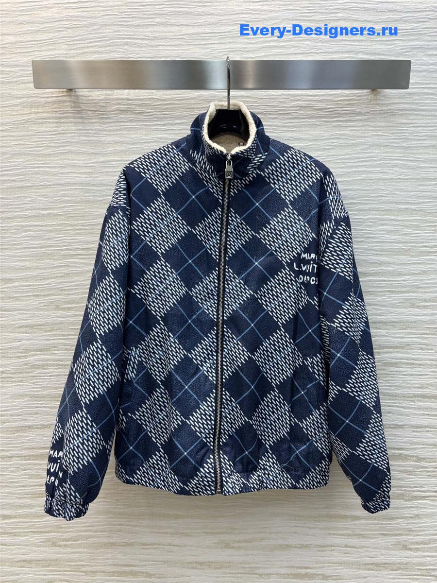 l0vis Vvtt0n lv check lambskin coat