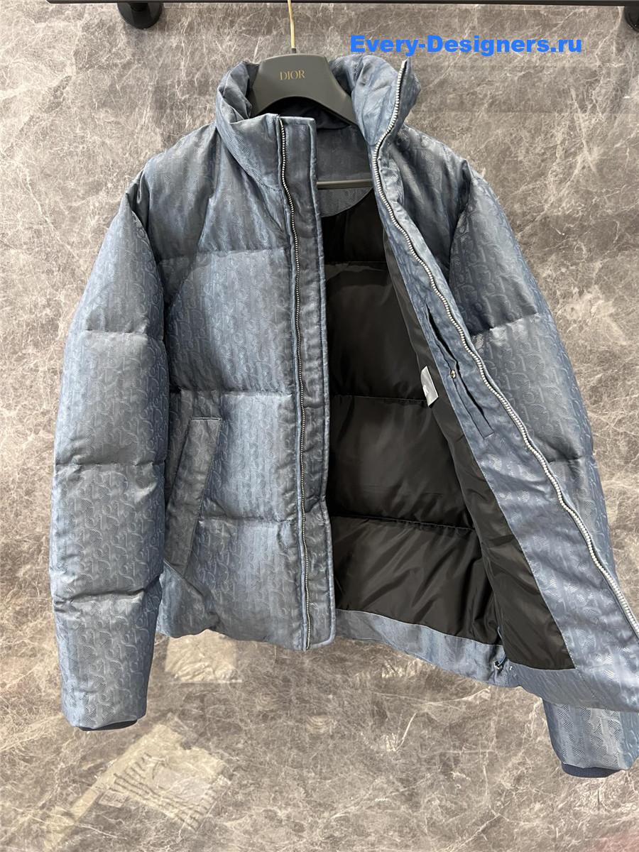 D10r monogram stand collar down jacket