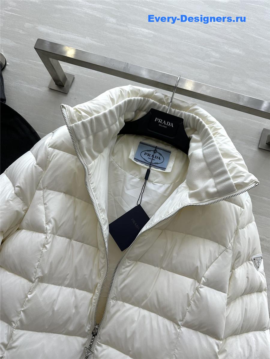 Pra*a stand collar midi down jacket