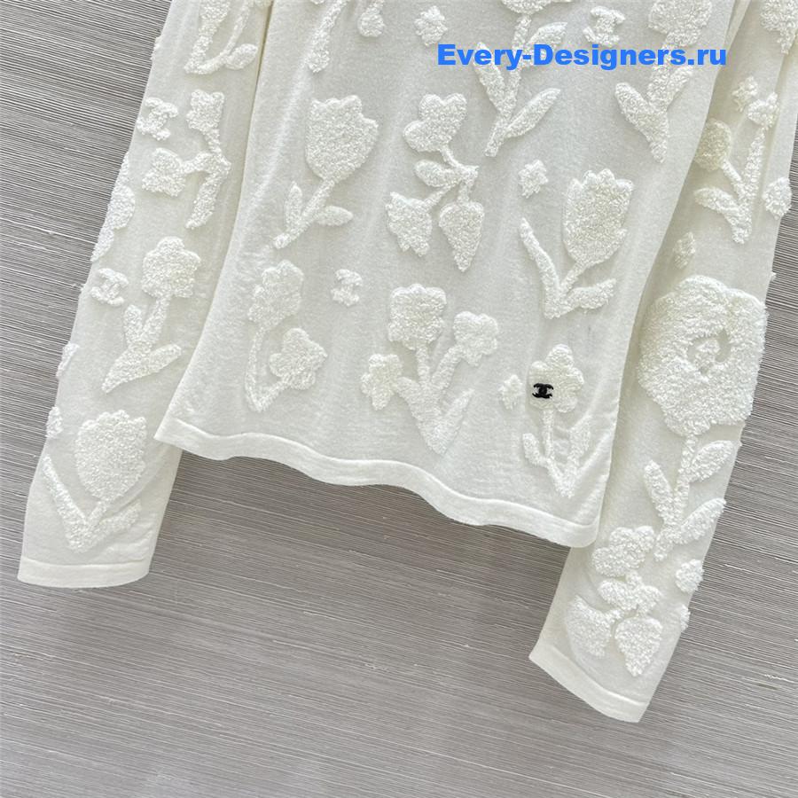 Ch**el embroidered turtleneck knit sweater in white