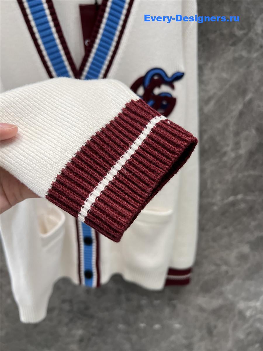 Gvc*1 knitted v-neck cardigan