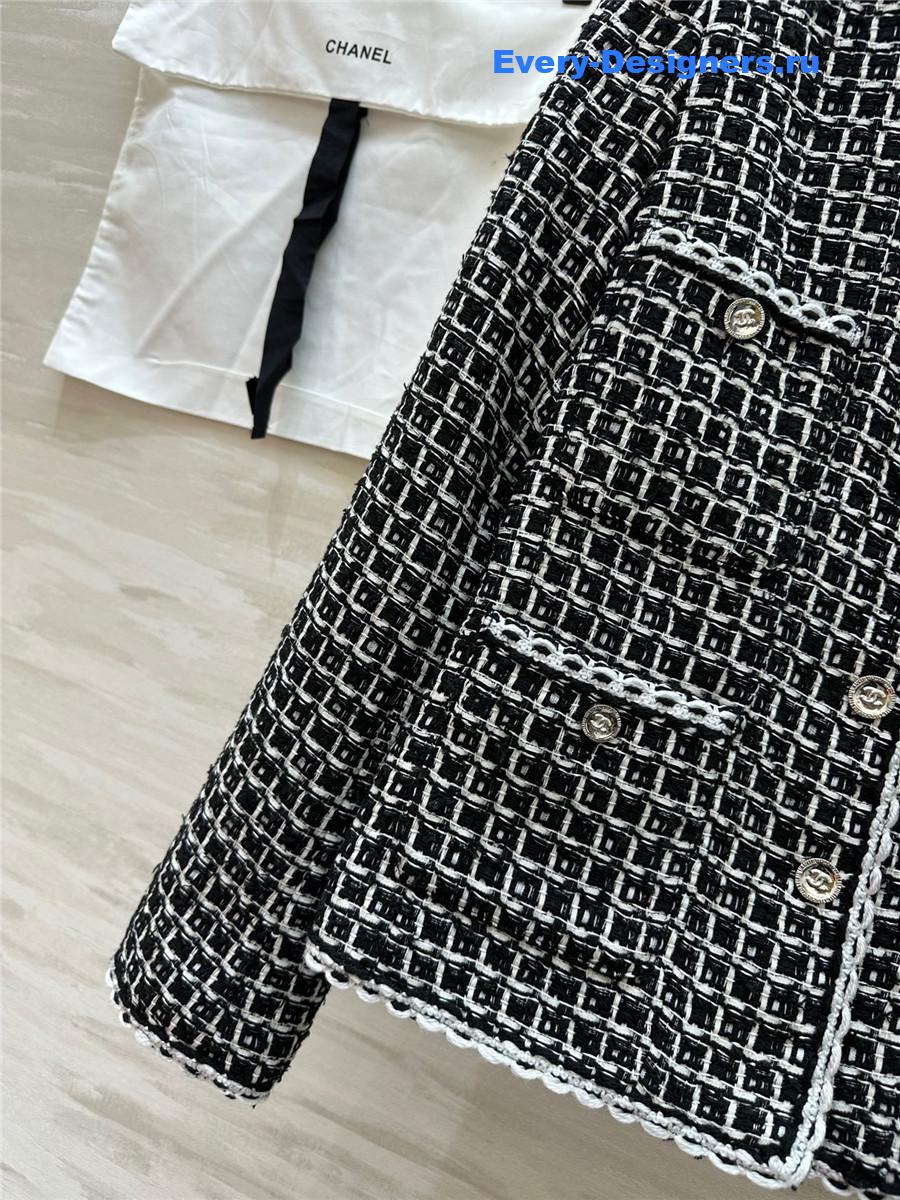 Ch**el black white check tweed jacket