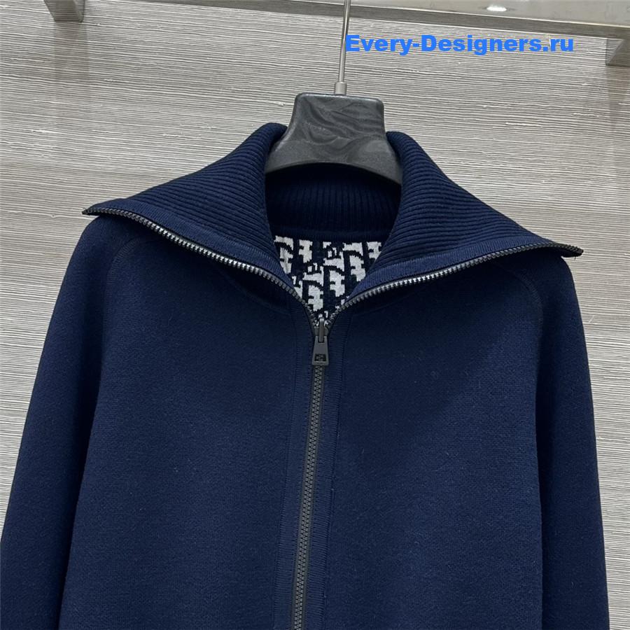 D10r blue oversize-collar zip-front cardigan